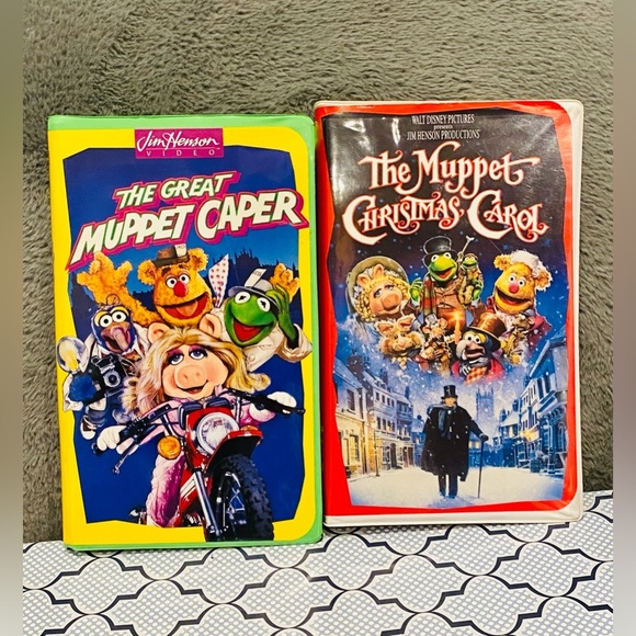 THE GREAT MUPPET CAPER and THE MUPPET CHRISTMAS CAROL VHS - Picture 2 of 8